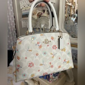 Coach mini Lillie caryall